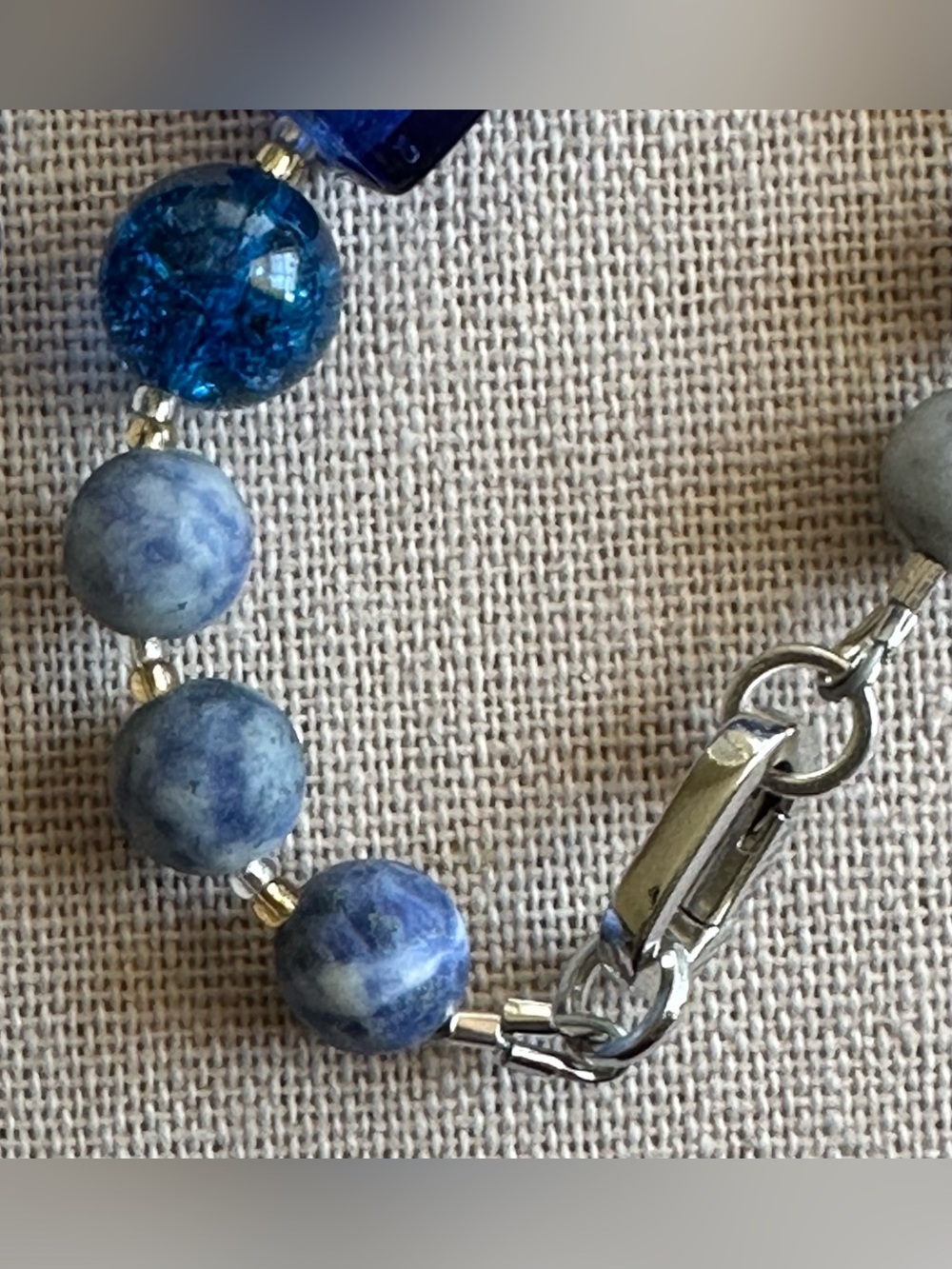 22 inch Mixed Bead Necklace NWOT - Picture 7 of 13
